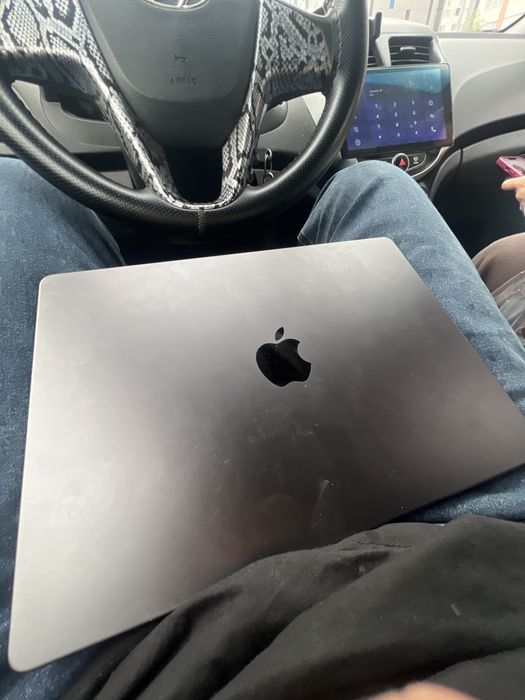 MacBook m4 Pro 512/24