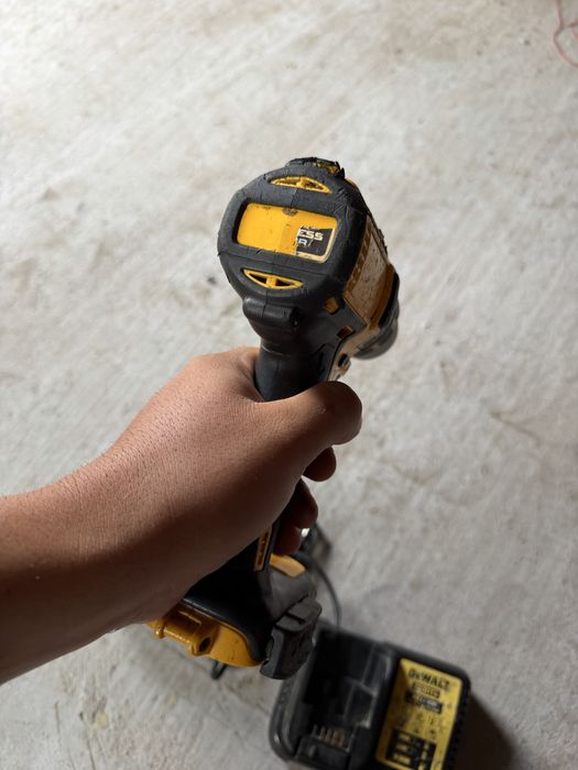 Dewalt 18V винтоверт