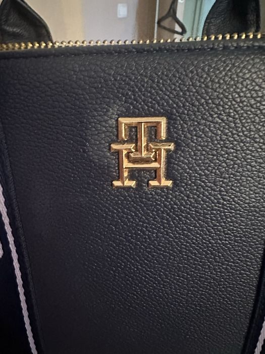 Tommy hilfiger sumka