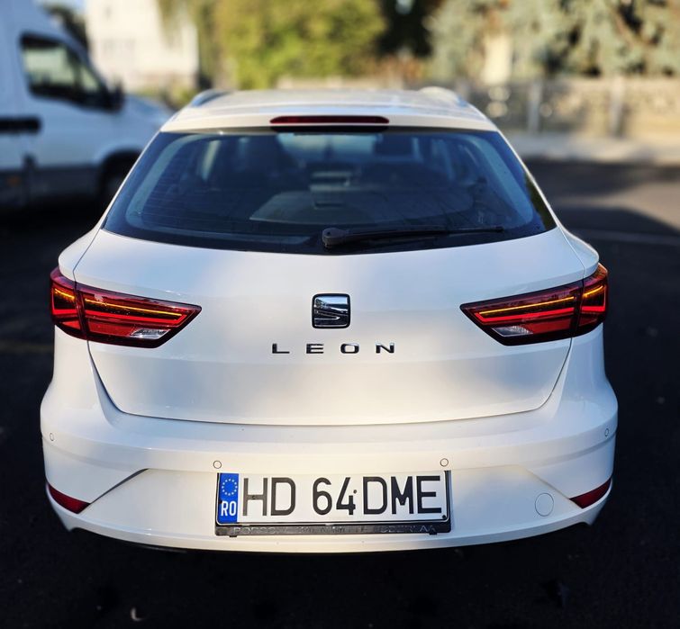 Vand Seat Leon 1.6 tdi 116 cp Euro 6 faruri led