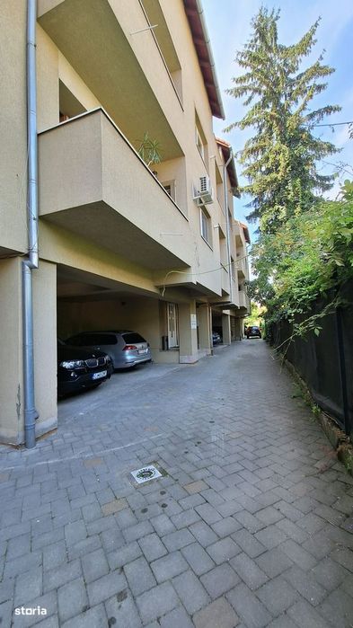 De închiriat spațiu pentru birou – Str. Traian nr. 41