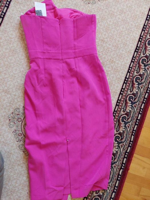 Rochie Poema marimea 36, fuchsia NOUA