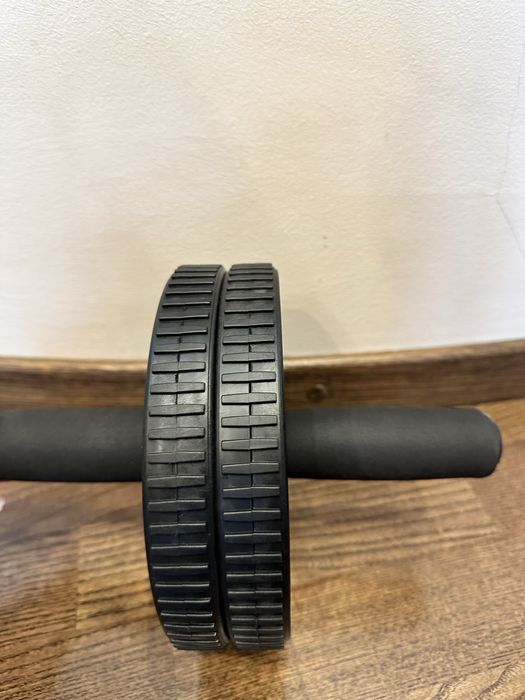 Vand roata abdominala