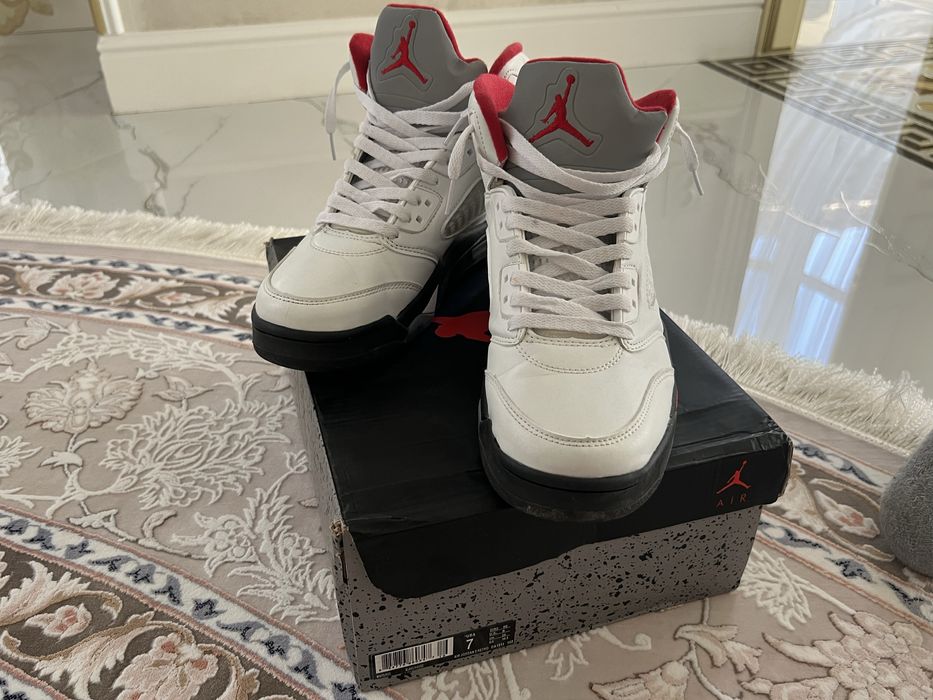 Кроссовки Air Jordan 5 Retro