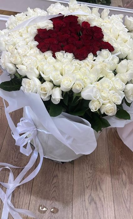 Продам цветы 201шт.и 25шт
