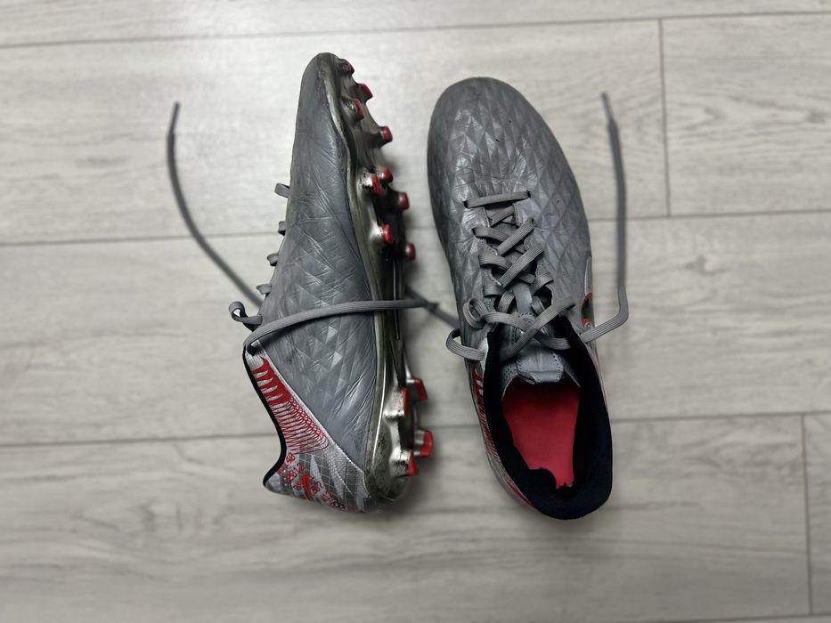 Бутсы Nike TIEMPO