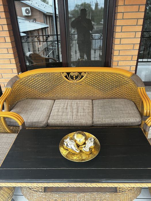 Продам комплект из Ротанги