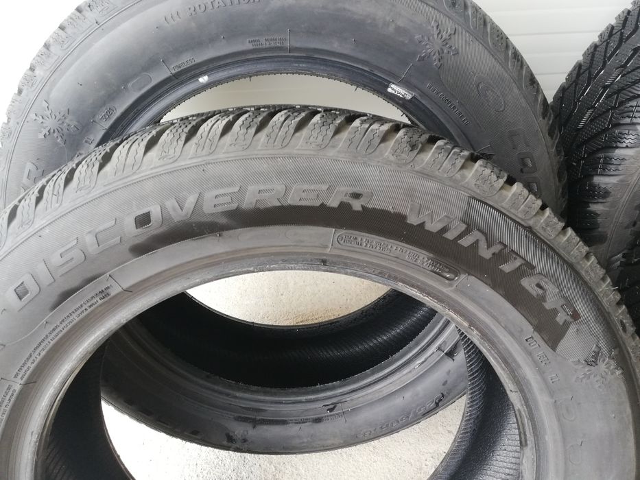 Зимни Гуни 225/60R18 DISCOVERER WINTER