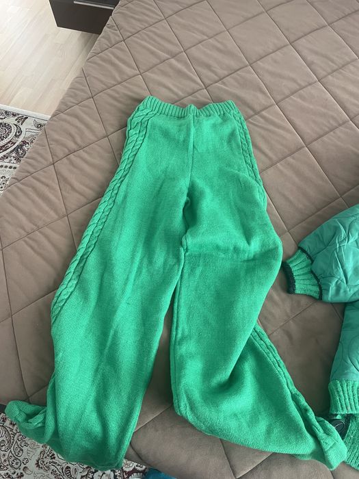 Продам кофту с брюками