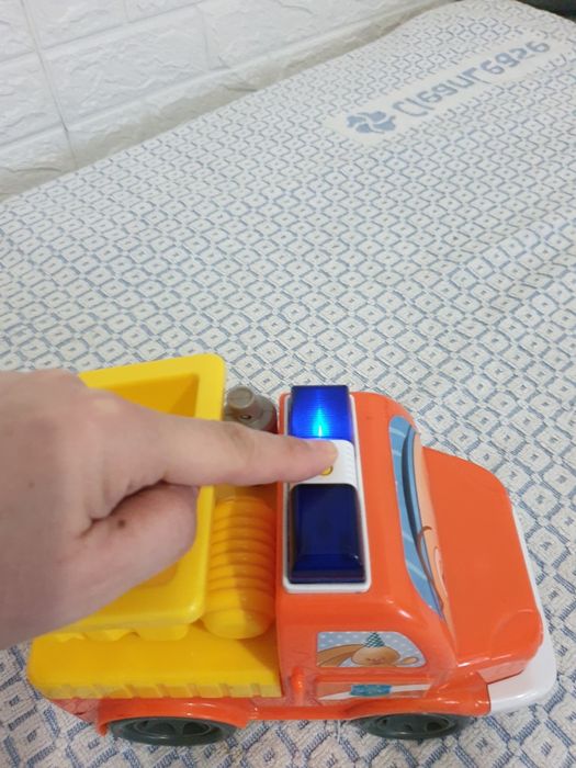 Mașinuța basculanta  de șantier