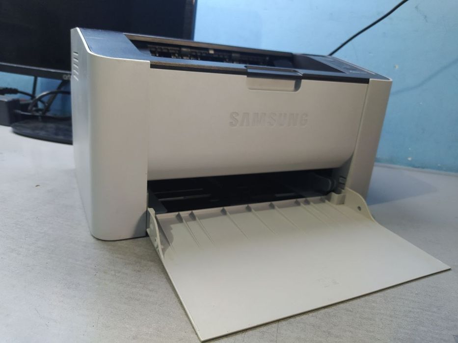 Принтер Ч/Б USB - Samsung Express M2020 + новый картридж + шнуры
