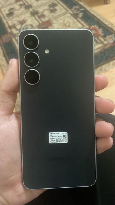 Vând Samsung s25 FE