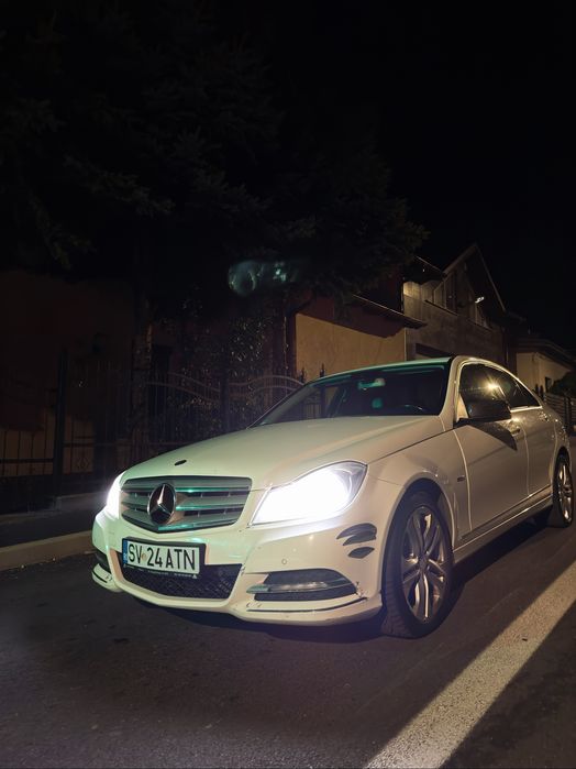 MERCEDES-BENZ E-Class 2011 — imagine 2