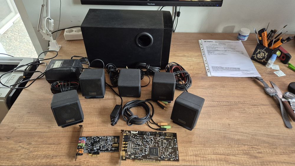 Тонколони CREATIVE