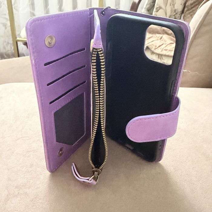 Чехол-кошелек на iPhone 14