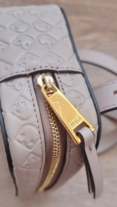 Furla Нова чанта за кръст, ест. кожа