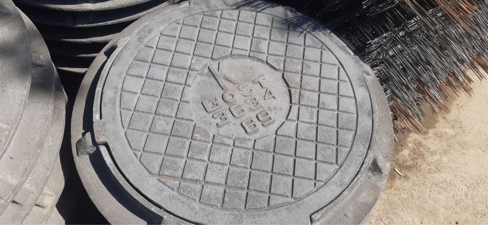 Люк чугунный - Чугунные люки все типы в ассортименте ДОСТАВКА