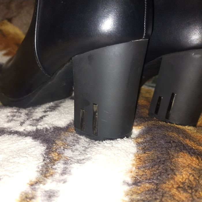 Продам обувь, демисезонную