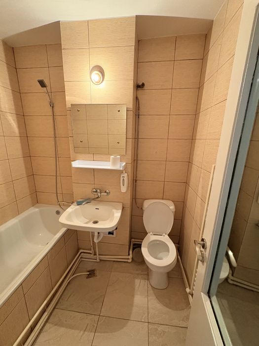 2 camere, parter, zona Spital/Asirom/Șc. 2