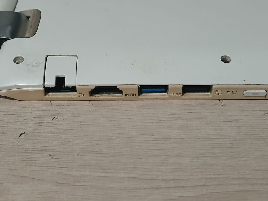 Ноутбук-планшет леново