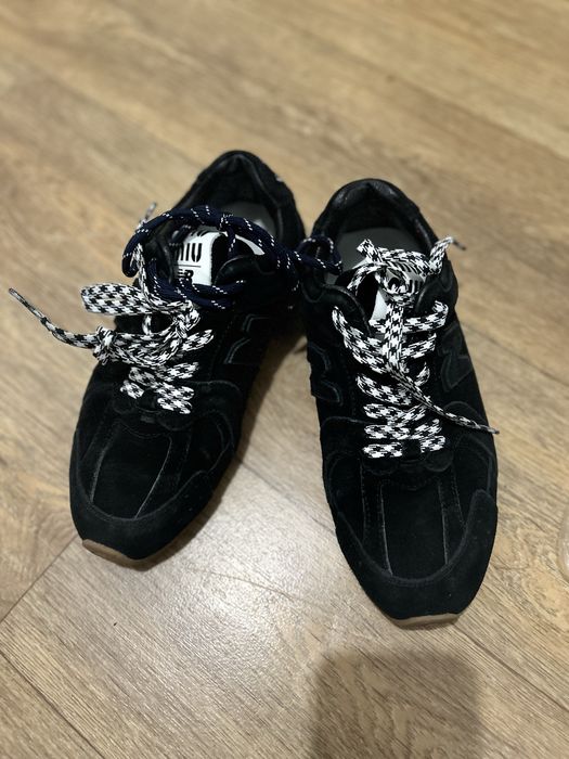 продам кроссовки NB