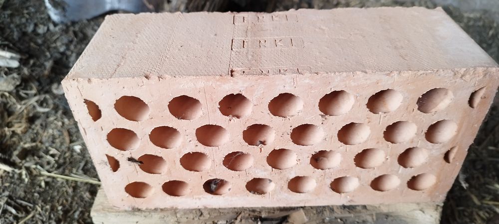 Продам облицовочный кирпич