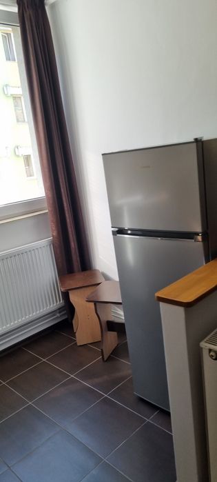 Inchiriem studio modern utilat si mobilat