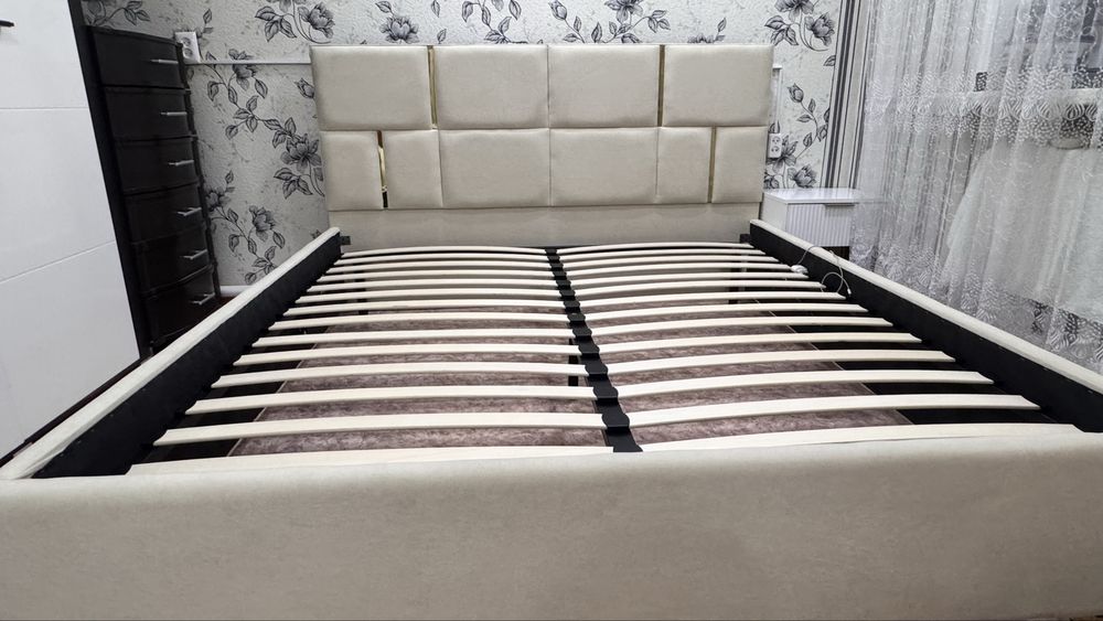 Продам кровать новая!