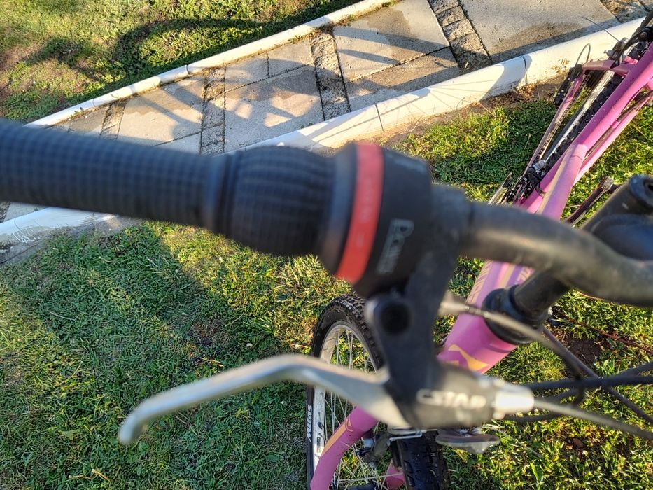 Vind bicicletă pentru fete medie