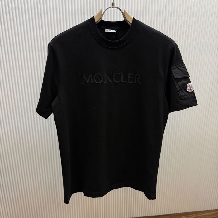 Moncler мъжка черна тениска