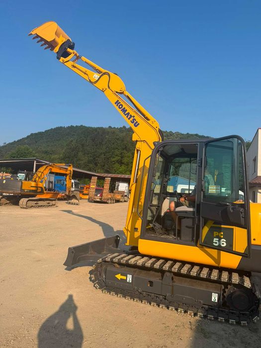 Excavator Komat'su 5,7to an 2018