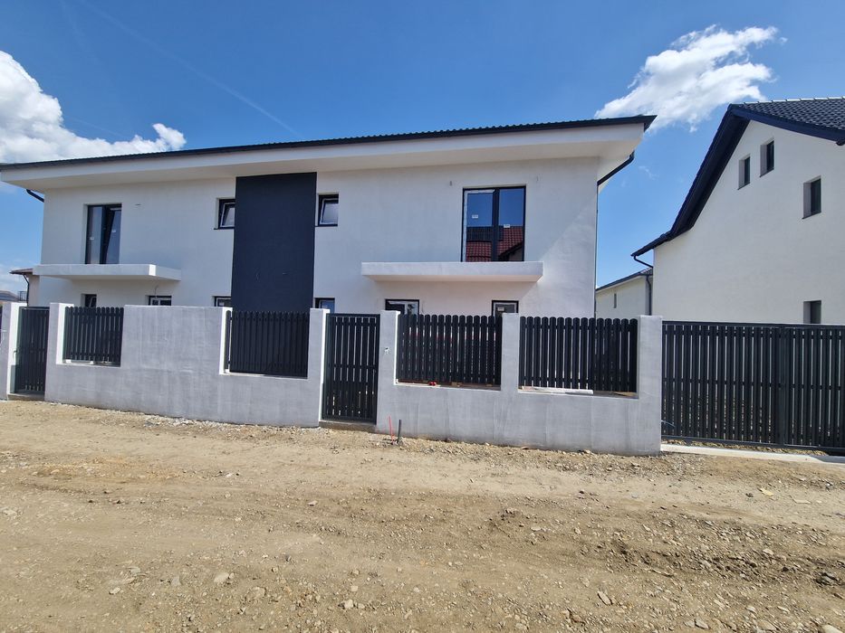 De vanzare duplex constructie noua
