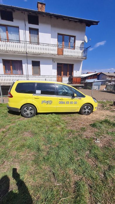 Продавам мини ван форд галакси 2015