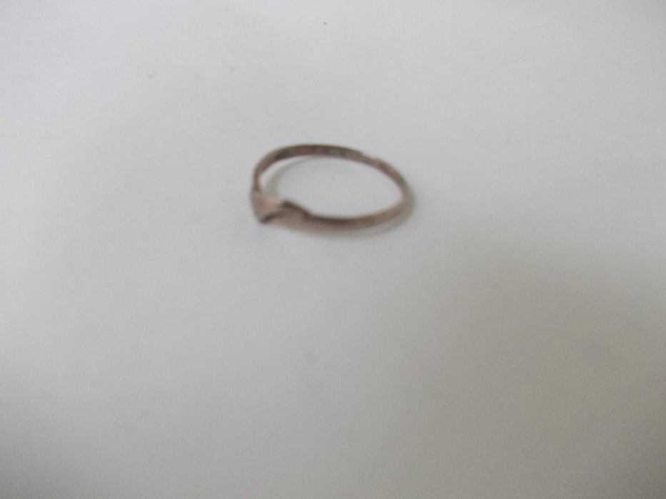 Inel vechi din argint (19)