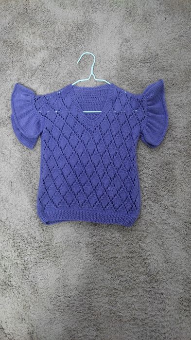 Продам детские вязаные вещи