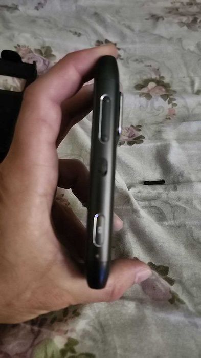 Срочно продам Nokia N8 !
