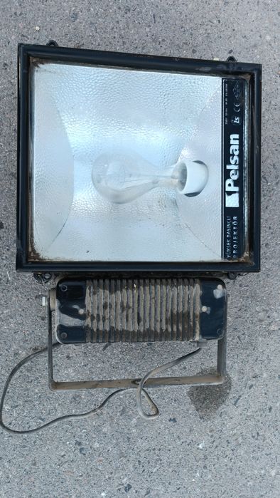 Прожектор pelsan