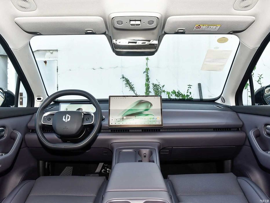 Leapmotor C16 premium dop 200km 0 probeg 2026yil