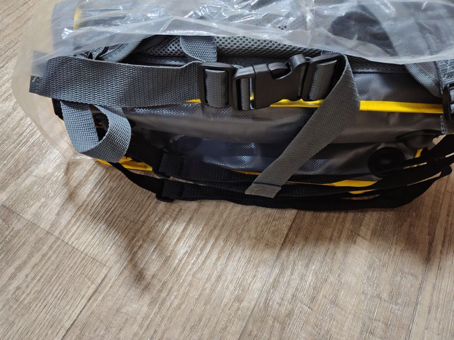 Продам курьерскую термосумку Glovo