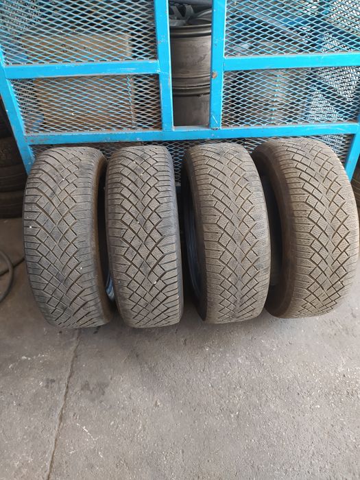 Гуми за Джип 245/60-18 Континентал зимни