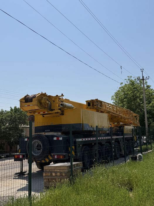 Avtokran 100 ton sotiladi