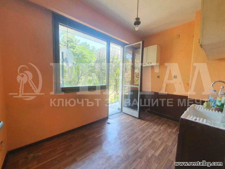 Продава се Двустаен апартамент в Пловдив, Център - 74 кв.м за 1796 €/кв.м - Снимка #5