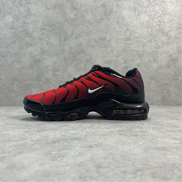 Nike Air Max Plus Black/Red- 43