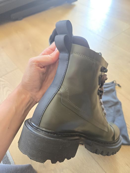 Salee! Оригинални кобинки Cesare Paciotti