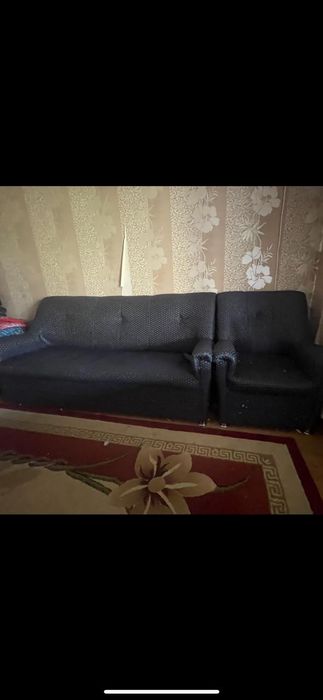 Диван  и  кресло