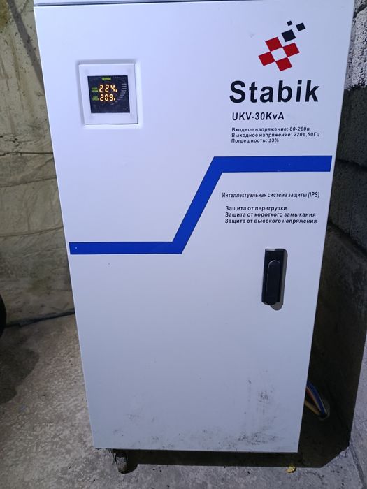 Ремонт стабилизаторов напряжения. Латр, реле, симистор