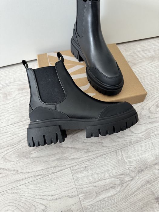 Ботинки женские НОВЫЕ