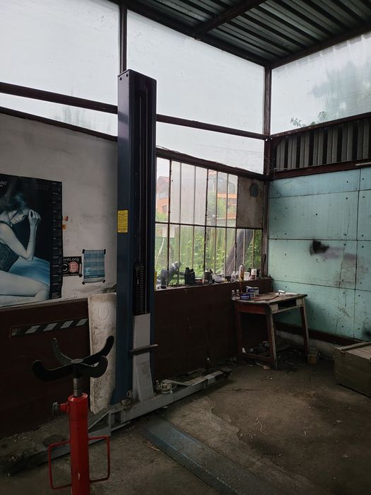 Дава се под наем Гараж / Паркомясто в София, Надежда 1 - 40 кв.м за 765 € - Снимка #1