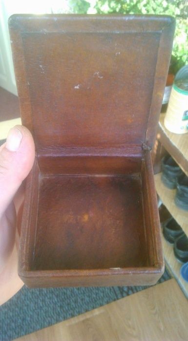 Кожена кутийка за бижута СБХ