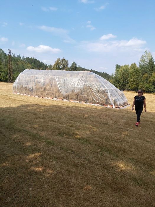Продавам бали ливадно сено
